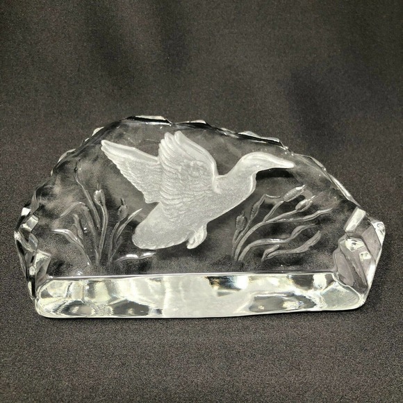 Large Duck In Flight Art Glass Sculpture - Picture 8 of 11
